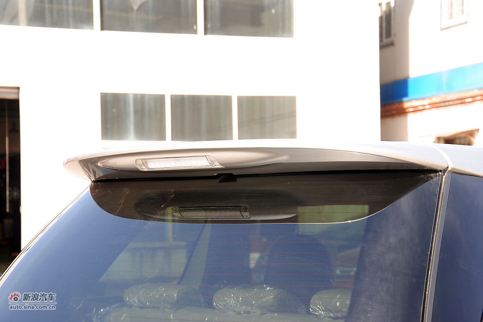 2011款比亚迪M6高清到店实拍