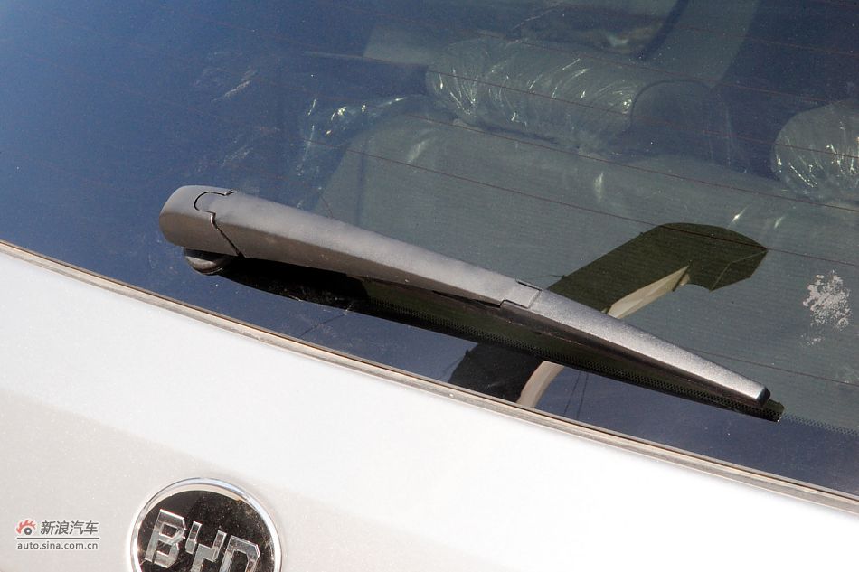 2011款比亚迪M6高清到店实拍