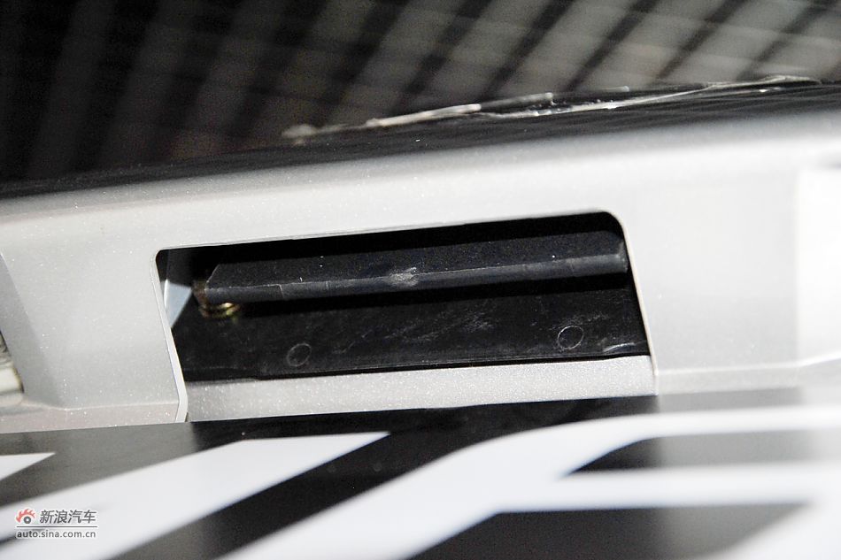 2011款比亚迪M6高清到店实拍