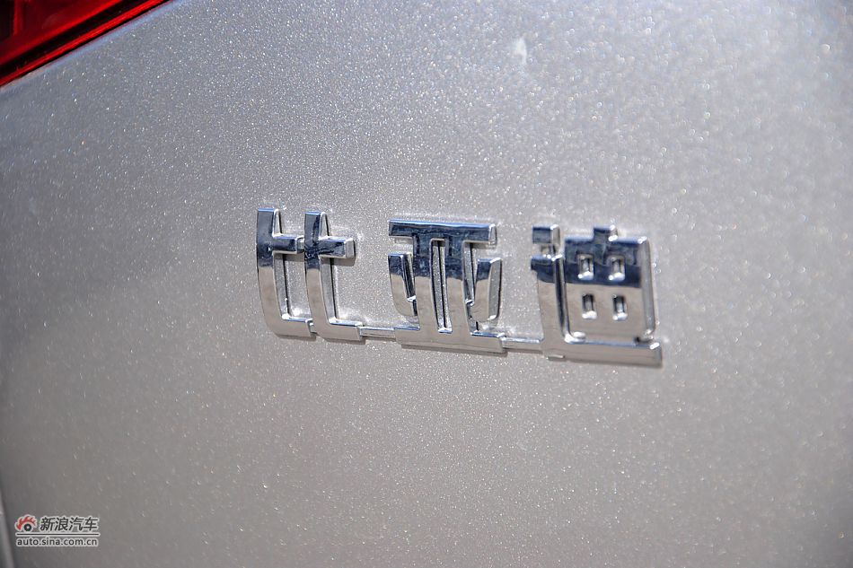 2011款比亚迪M6高清到店实拍