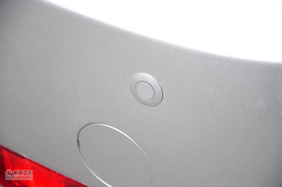 2011款比亚迪M6高清到店实拍