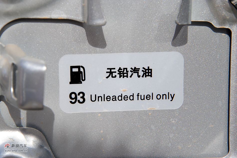 2011款比亚迪M6高清到店实拍