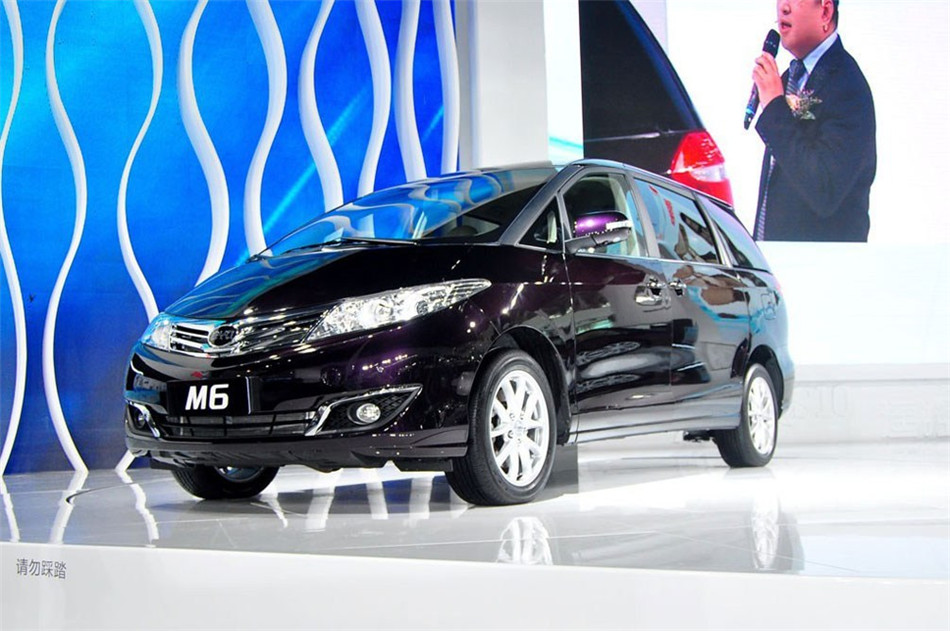 2013款 2.4L MT 尊贵型 外观