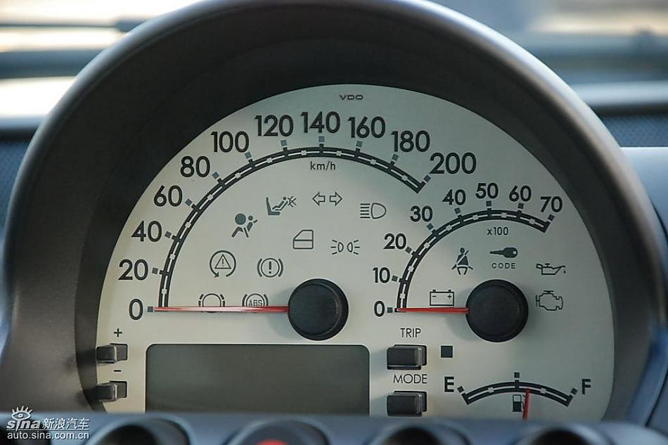 众泰梦迪博朗实拍内饰图