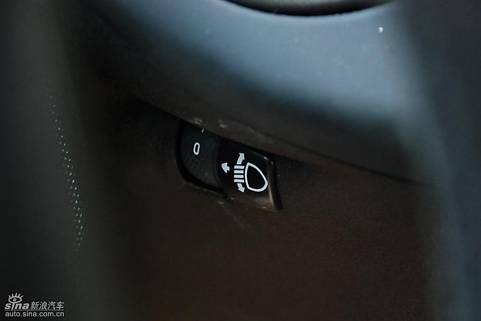 众泰梦迪博朗实拍内饰图