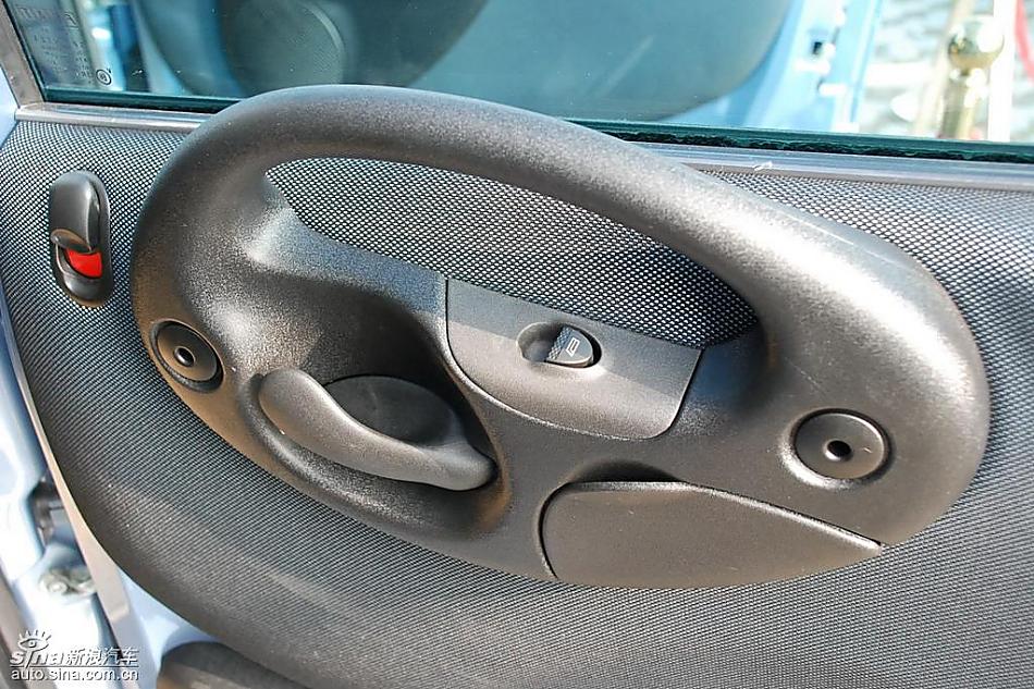 众泰梦迪博朗实拍内饰图