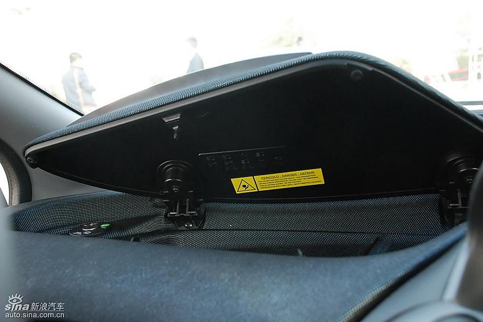 众泰梦迪博朗实拍内饰图