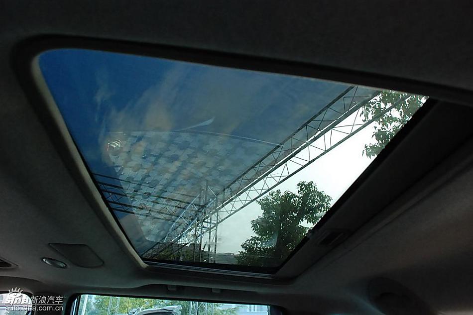 众泰梦迪博朗实拍内饰图