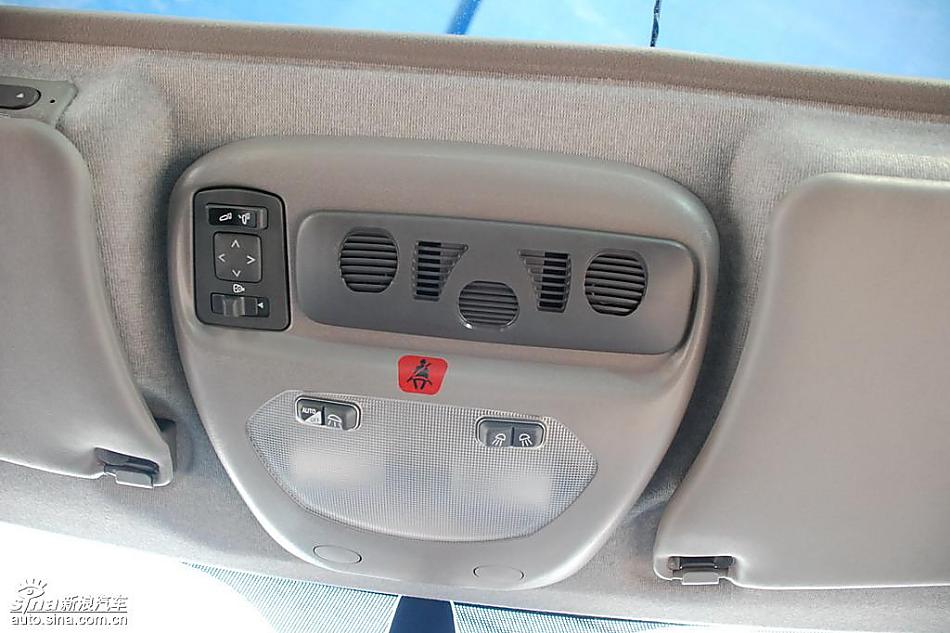 众泰梦迪博朗实拍内饰图