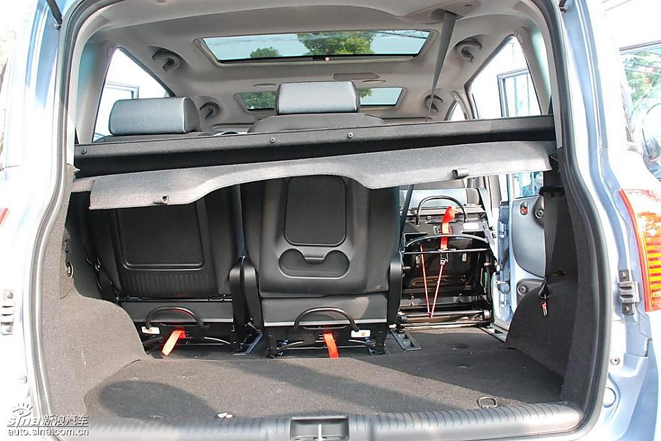 众泰梦迪博朗实拍内饰图