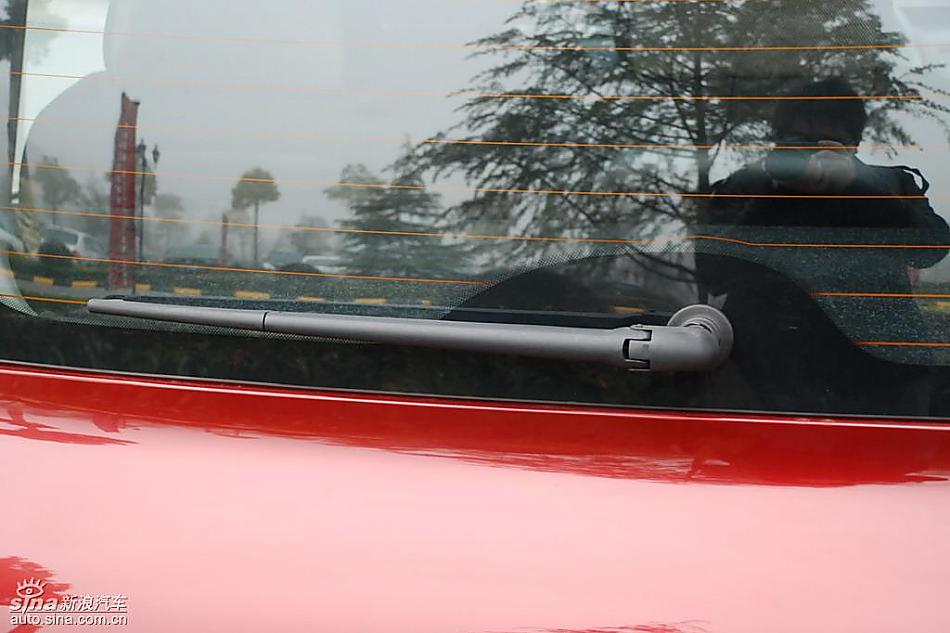 众泰梦迪博朗实拍外观图