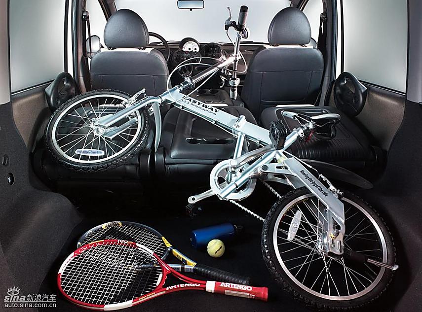 众泰梦迪博朗内饰资料图