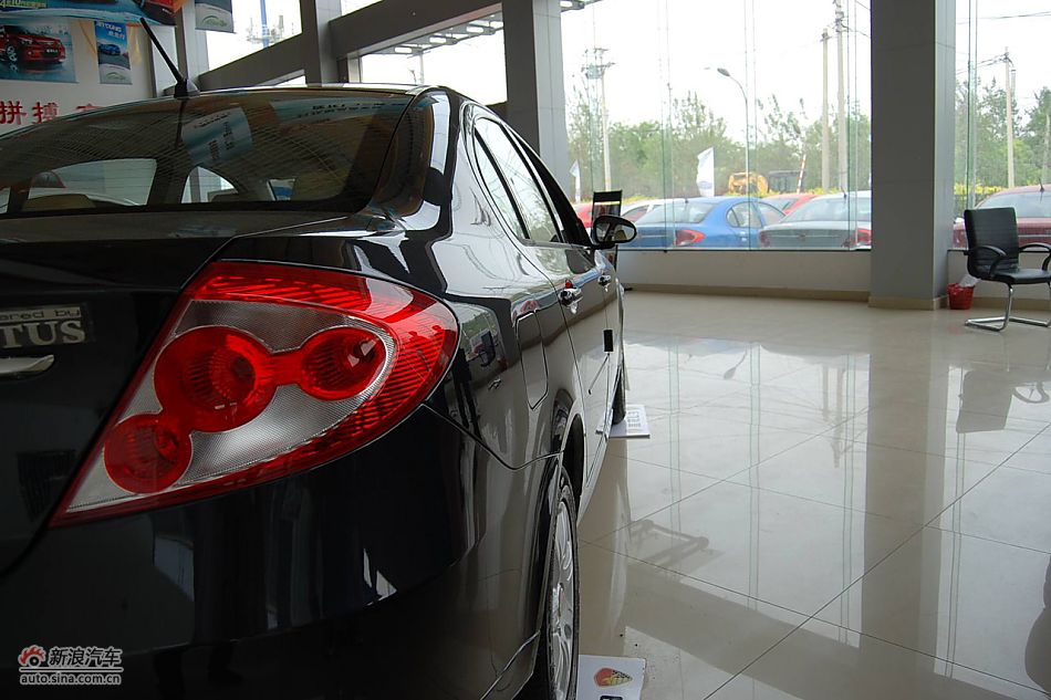 莲花L3三厢外观