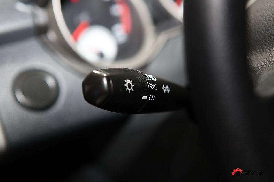 莲花汽车L3三厢