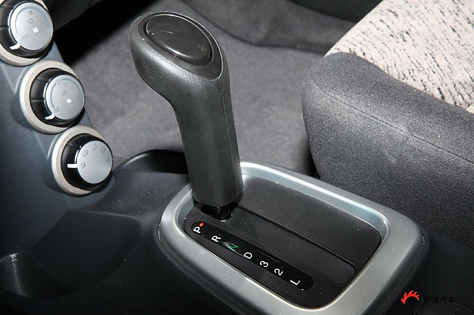 莲花汽车L3三厢