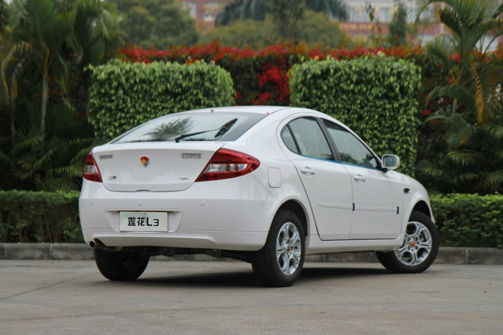 2013款莲花L3三厢 1.6L 手动精致型