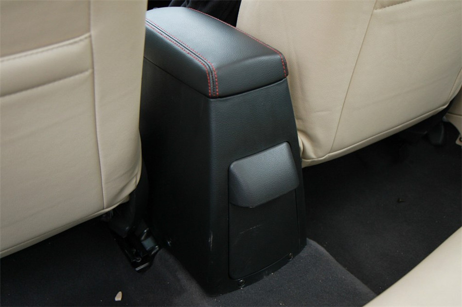 2013款莲花L3三厢 1.6L 手动精致型