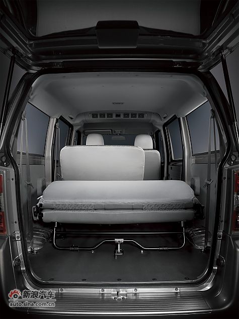 多功能折叠座椅