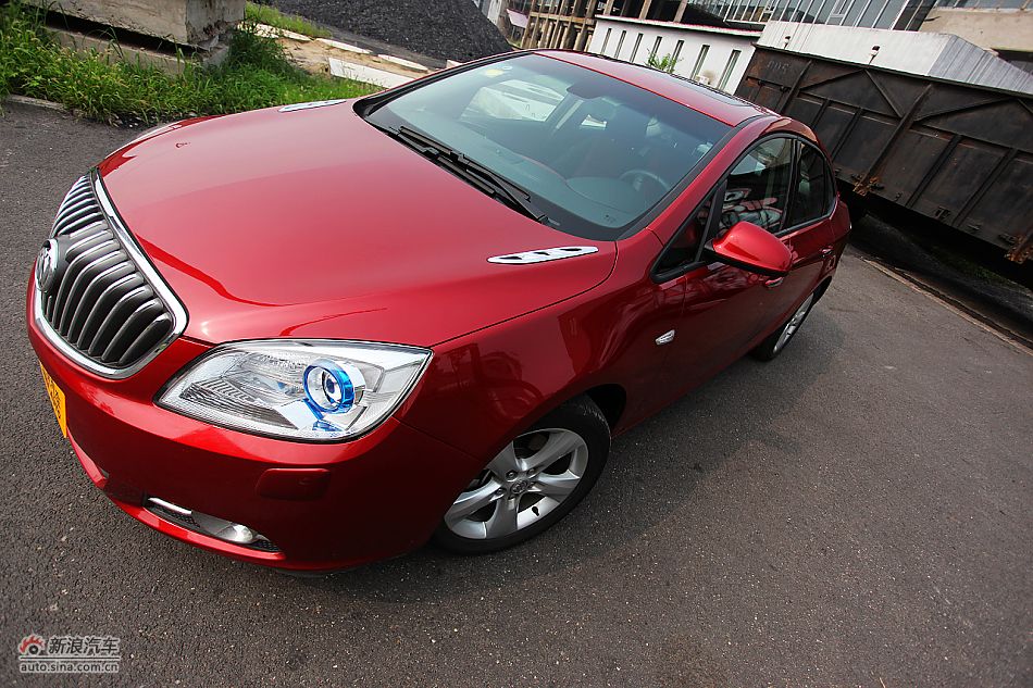 英朗GT1.6T新锐运动版外观图片