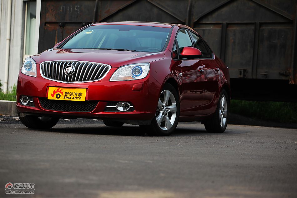 英朗GT1.6T新锐运动版外观图片