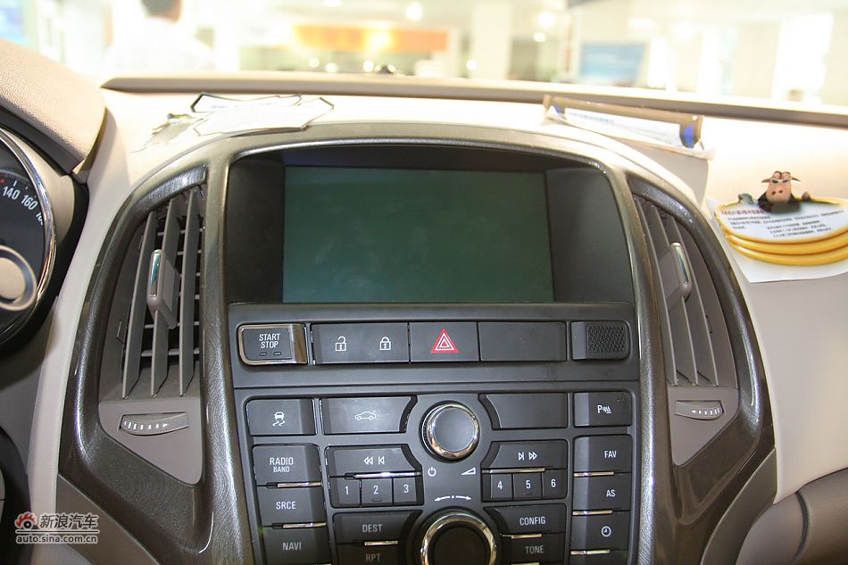 英朗GT内饰