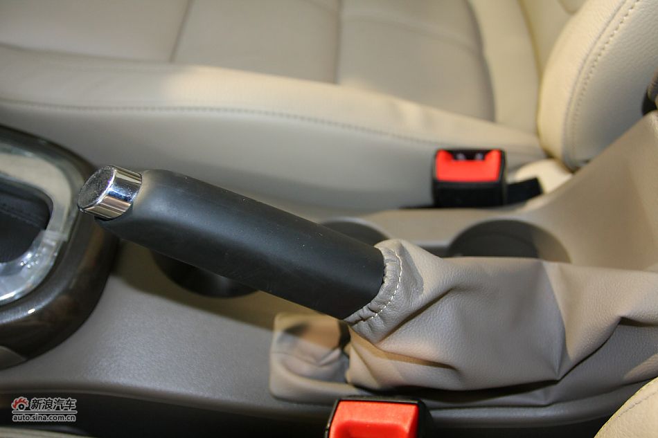 英朗GT内饰