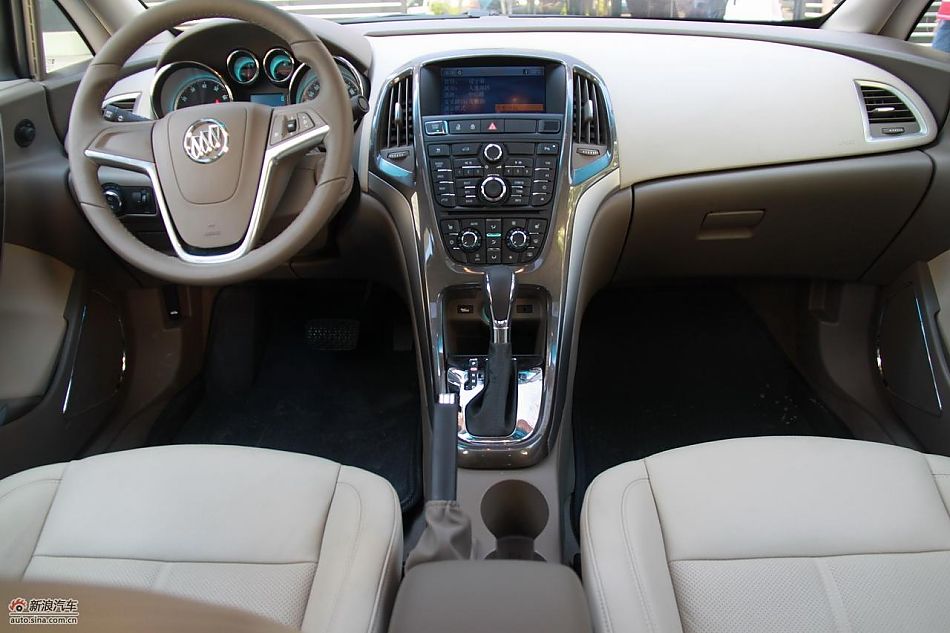 英朗GT 1.8L自动豪华版