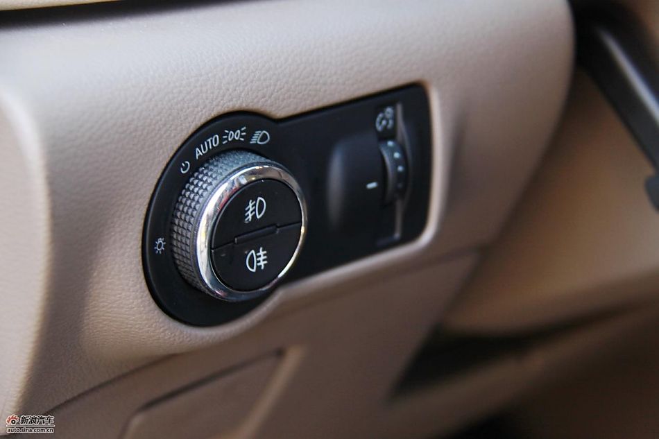 英朗GT 1.8L自动豪华版