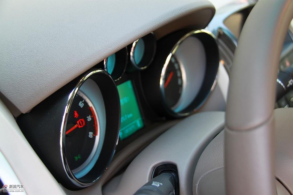 英朗GT 1.8L自动豪华版