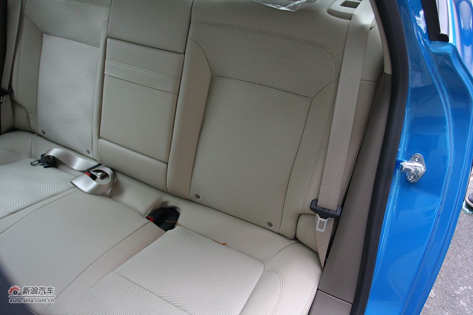 英朗GT内饰