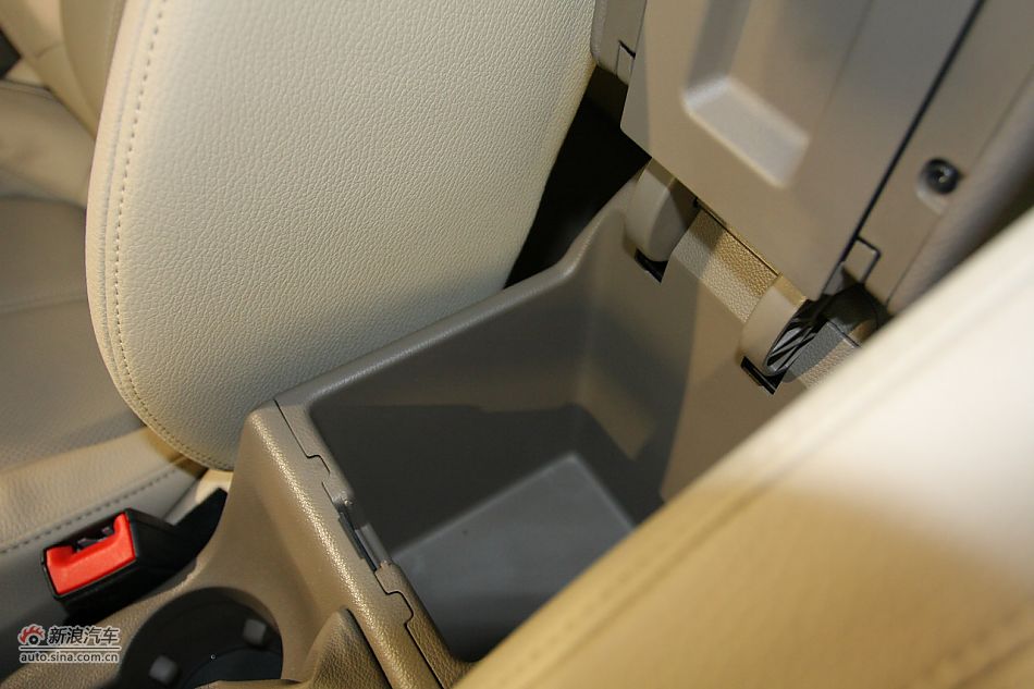 英朗GT内饰
