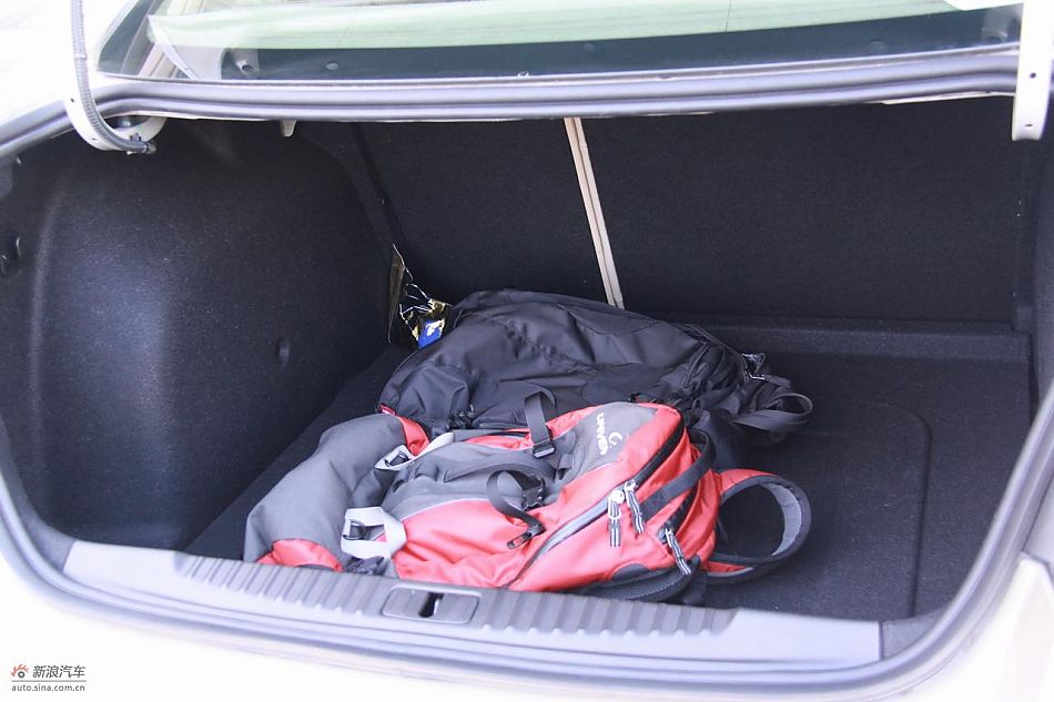 英朗GT 1.8L自动豪华版