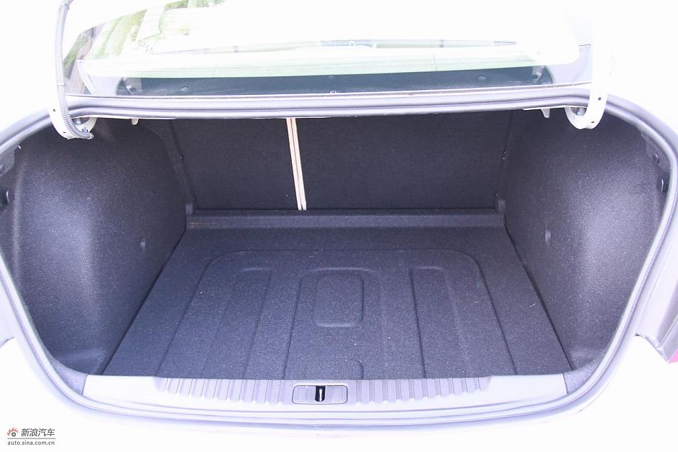 英朗GT 1.8L自动豪华版