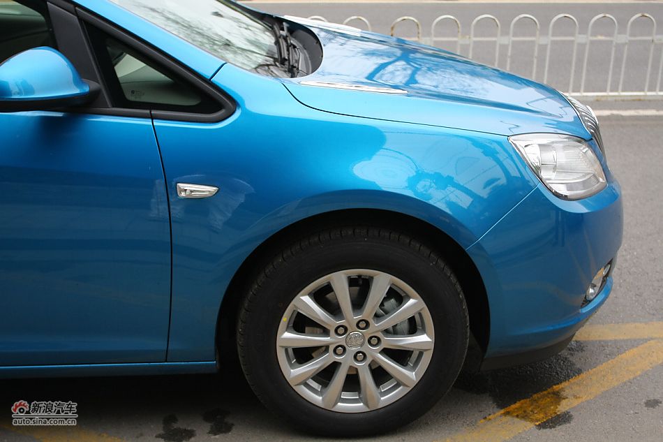 英朗GT外观细节