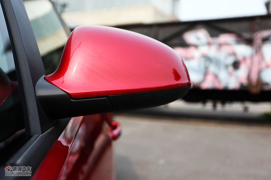 英朗GT1.6T新锐运动版外观细节图片