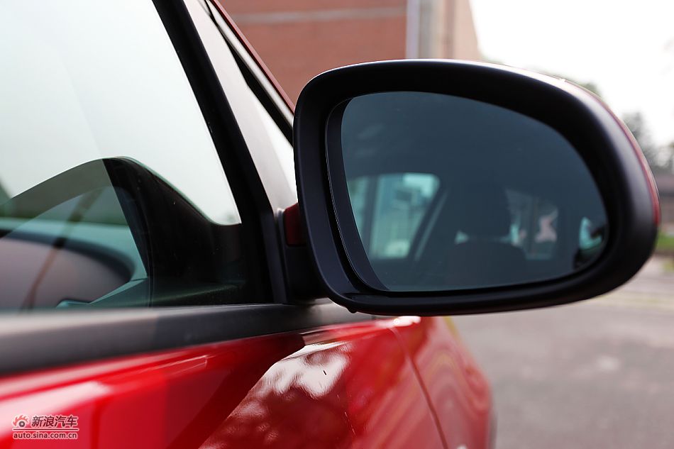 英朗GT1.6T新锐运动版外观细节图片