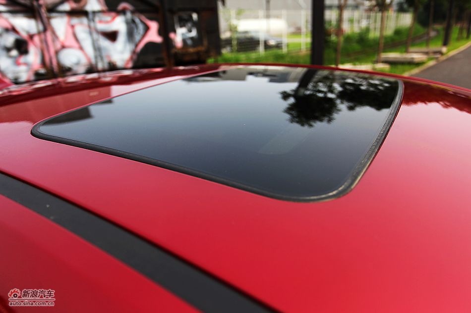 英朗GT1.6T新锐运动版外观细节图片