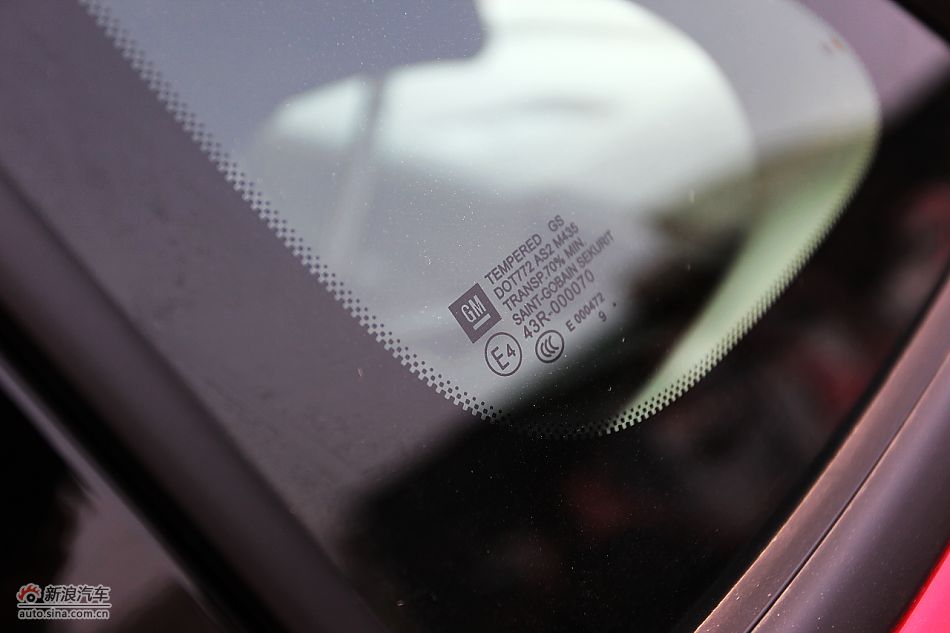 英朗GT1.6T新锐运动版外观细节图片