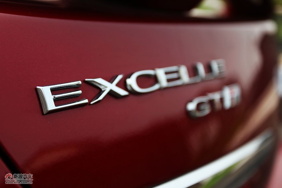 英朗GT1.6T新锐运动版外观细节图片