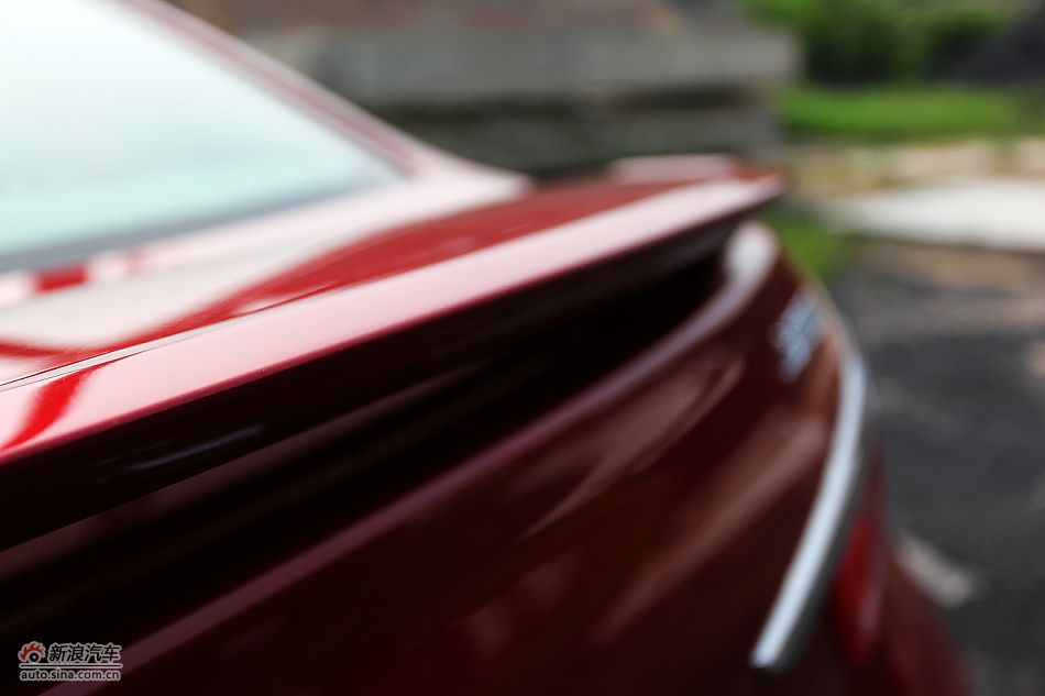 英朗GT1.6T新锐运动版外观细节图片