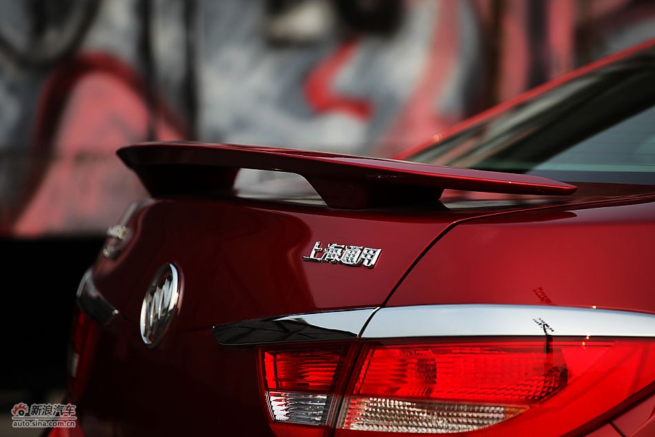 英朗GT1.6T新锐运动版外观细节图片