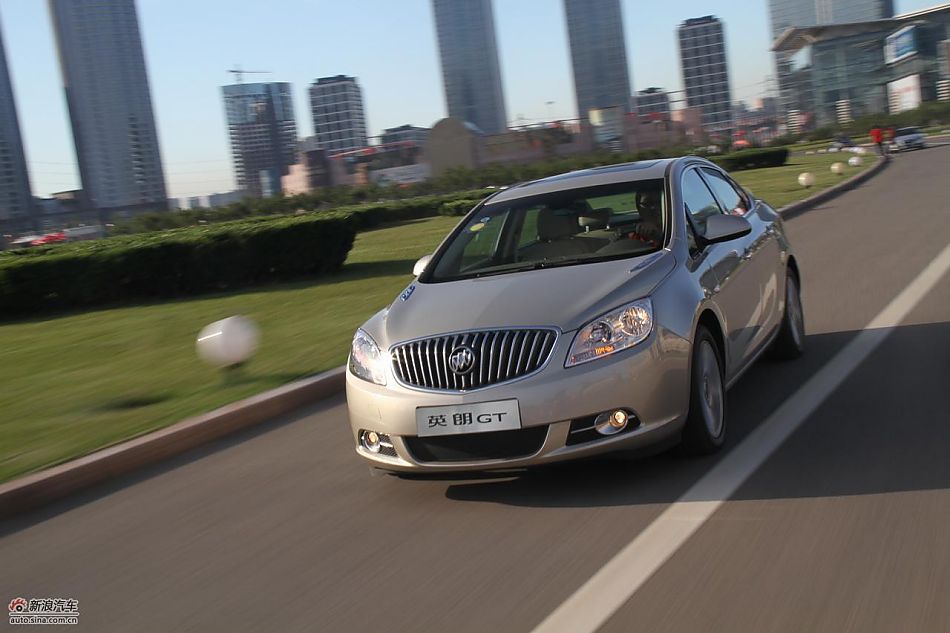 英朗GT 1.8L自动豪华版