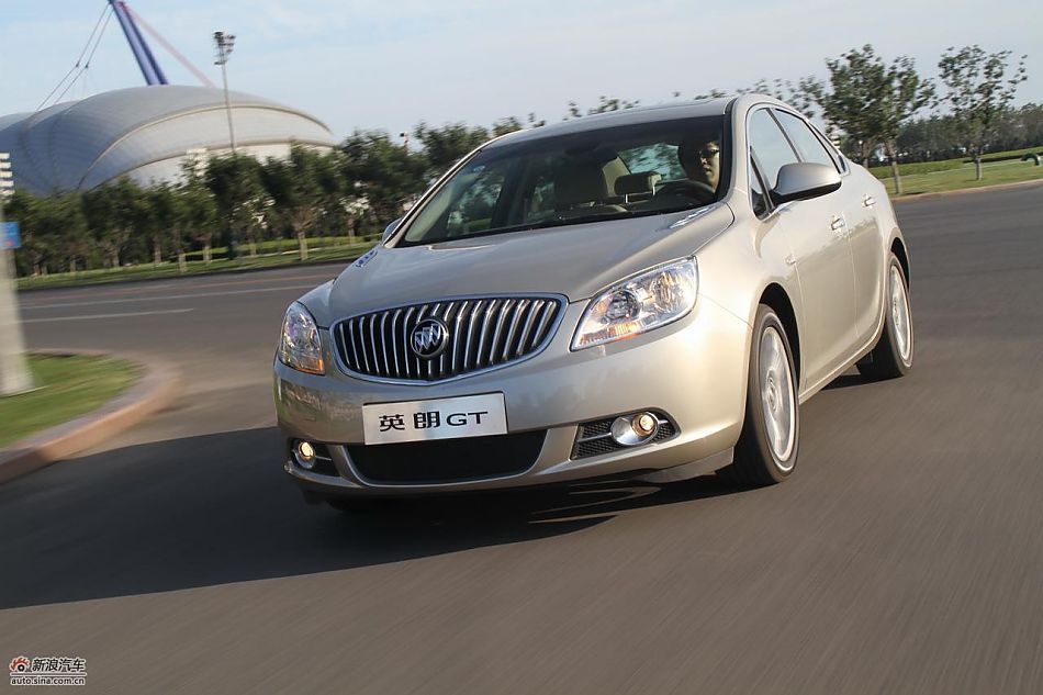 英朗GT 1.8L自动豪华版