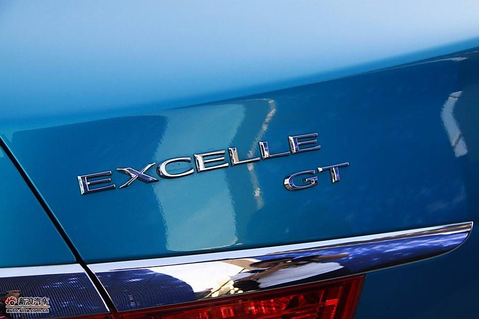 别克英朗GT外观