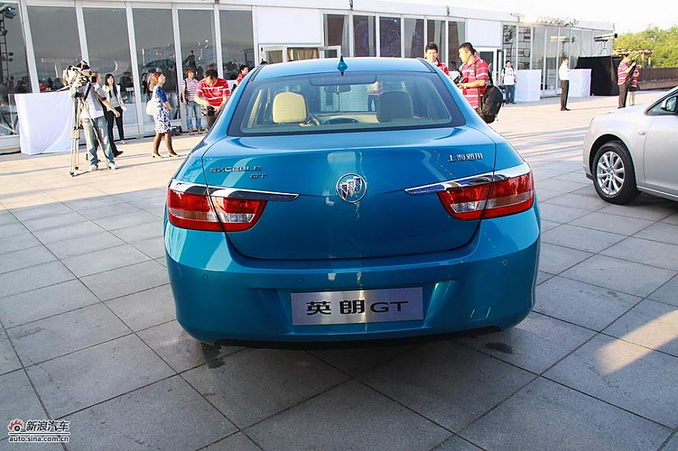 别克英朗GT外观