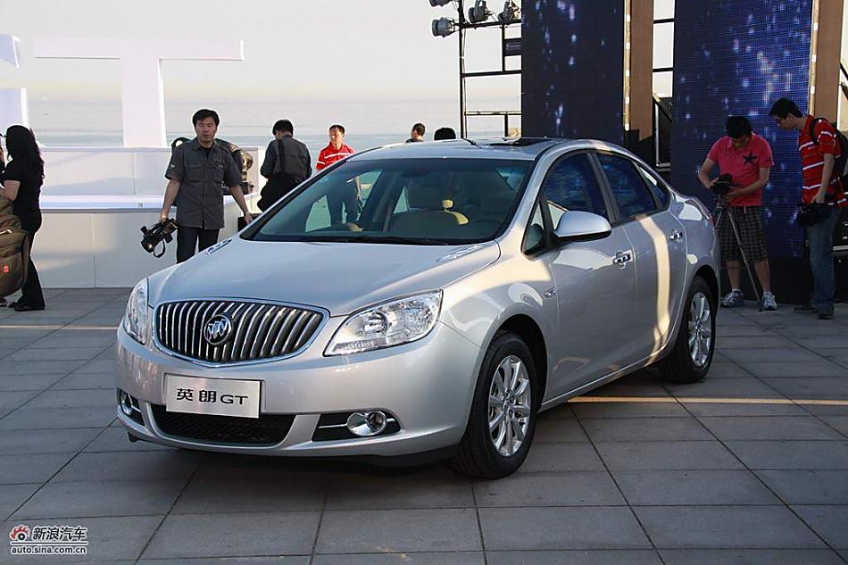 别克英朗GT外观