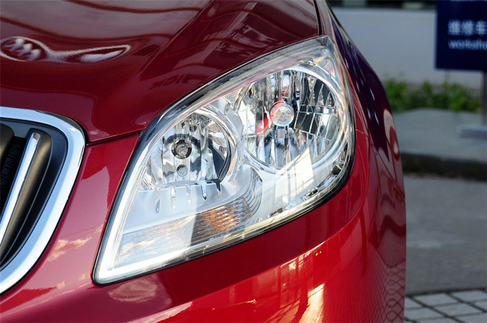 2013款 1.6L AT 时尚版 其他