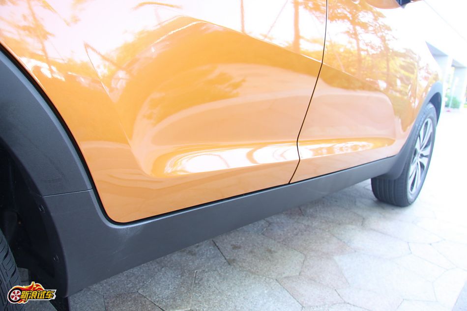 东风悦达起亚智跑外观