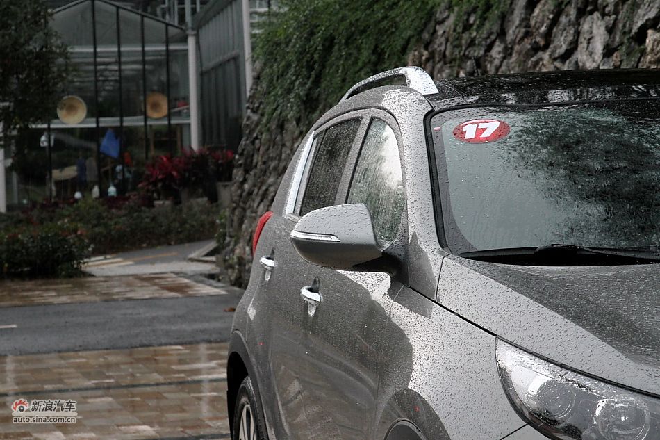 2012款智跑2.0L自动两驱NAVI