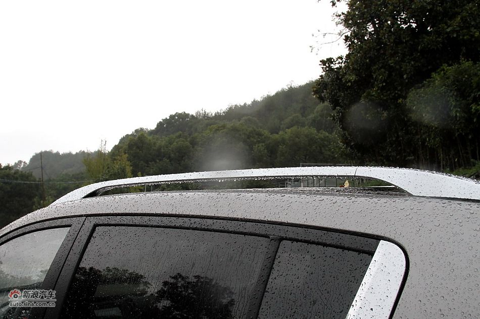 2012款智跑2.0L自动两驱NAVI